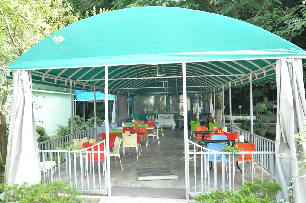 Hotel Captain Gonio Exterior photo