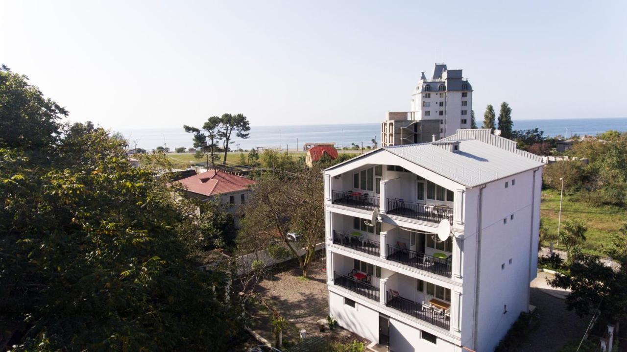 Hotel Captain Gonio Exterior photo